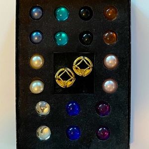 Joan Rivers interchangeable goldstone clip earring wardrobe